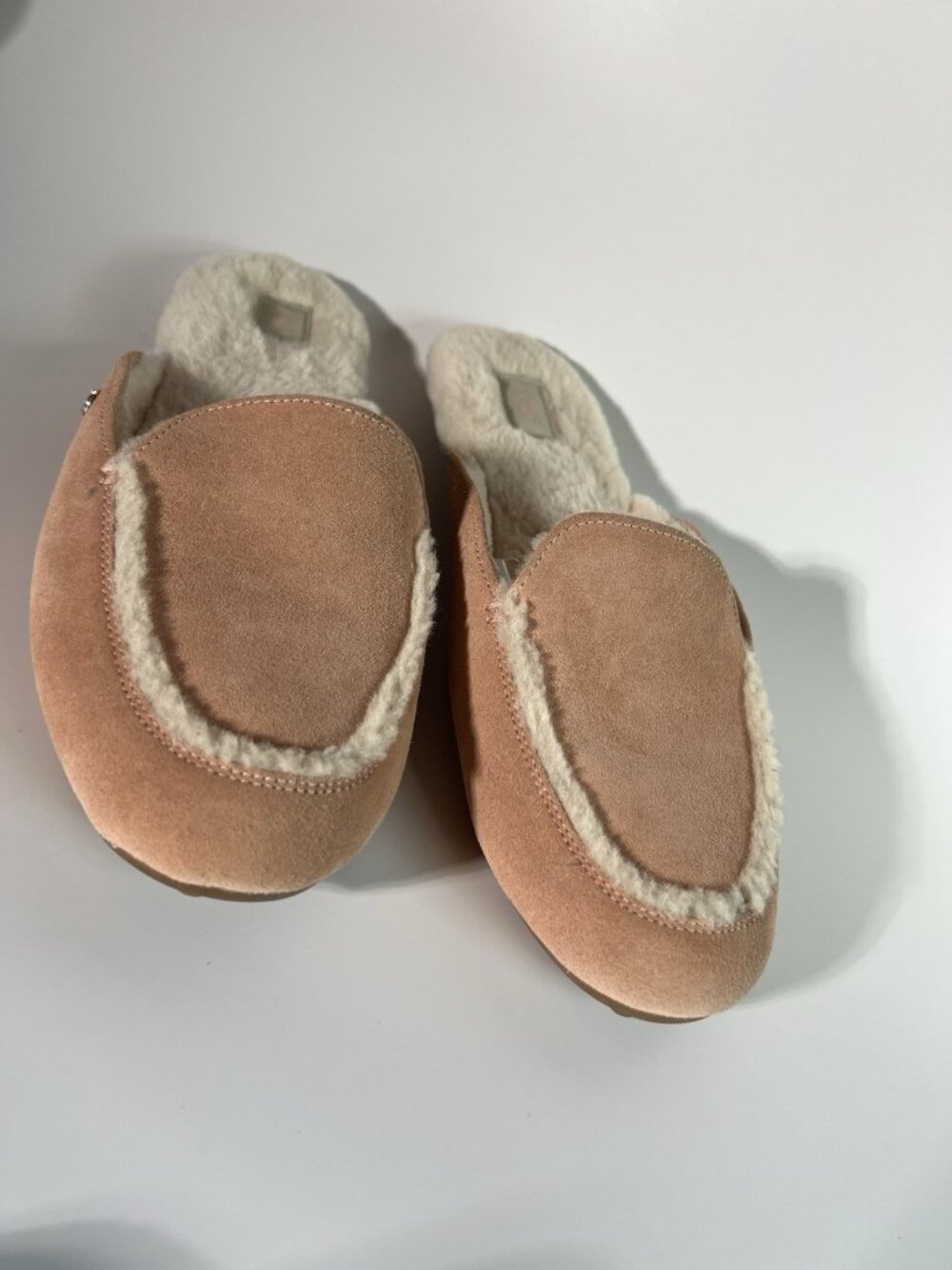 UGG Womens Size 10 Lane Slip On Loafers - Picture 3 of 16